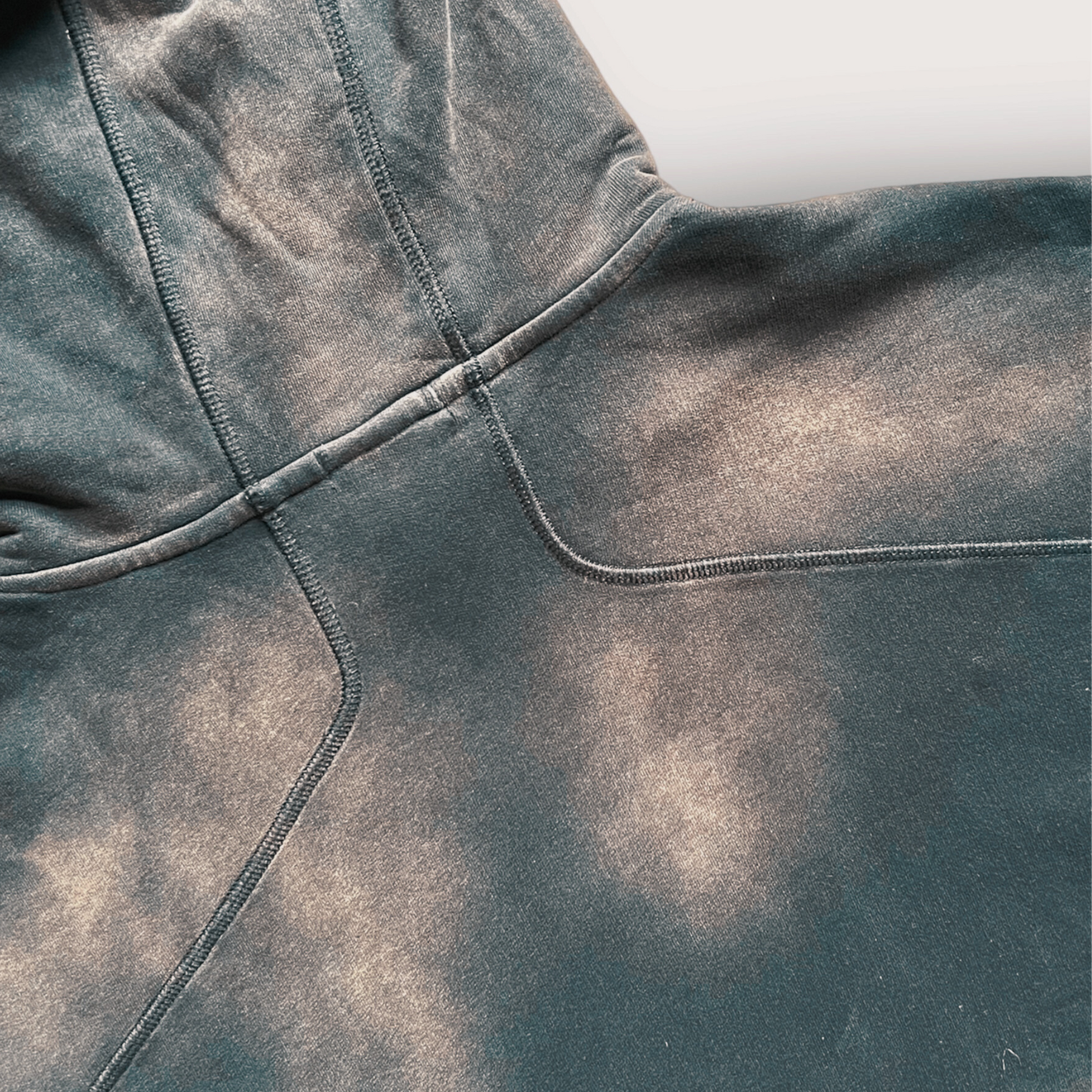 washed hoodie stitching