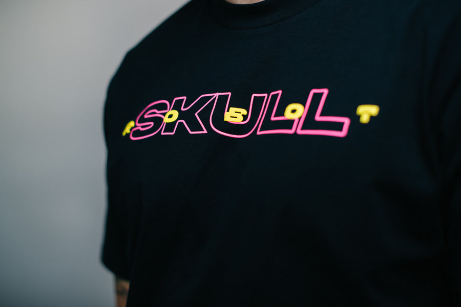 SkullRobot puff print in neon close up